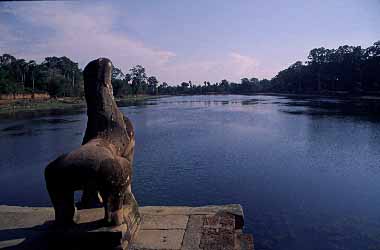 Angkor Wat, Cambodia, Jacek Piwowarczyk, 2000