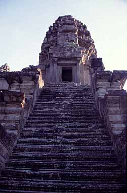 Angkor Wat, Cambodia, Jacek Piwowarczyk, 2000