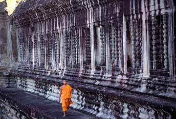 Angkor Wat, Cambodia, Jacek Piwowarczyk, 2000