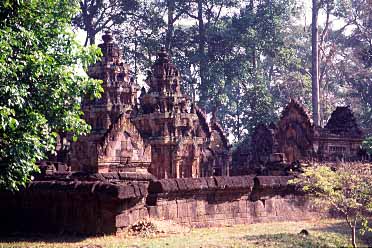 Bantaey Srei, Cambodia, Jacek Piwowarczyk, 2000