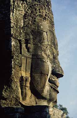 Bayon, Cambodia, Jacek Piwowarczyk, 2000