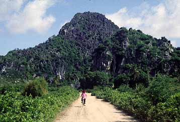 Kampong Trach, Kampot Province, Cambodia, Jacek Piwowarczyk, 1993