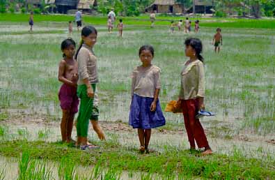 Kampong Trach, Kampot Province, Cambodia, Jacek Piwowarczyk, 1993