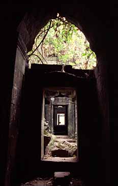 Preah Khan, Cambodia, Jacek Piwowarczyk, 2000