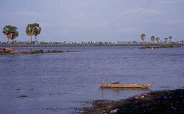 Tonle Bati, Cambodia, Jacek Piwowarczyk 2000