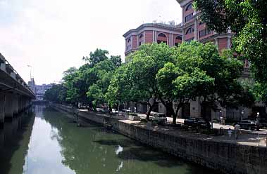 Guangzhou, China, Jacek Piwowarczyk, 2002