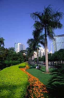 Shenzhen, China, Jacek Piwowarczyk, 2002