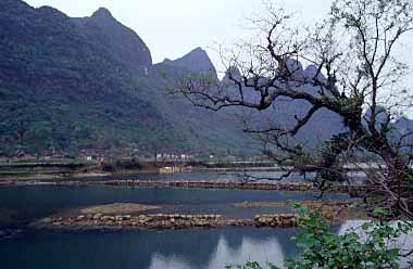 Yangshuo, China, Jacek Piwowarczyk 1999