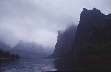 Yangshuo, China, Jacek Piwowarczyk 1999