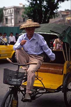 Zhongsan, Guangzdong, China, Jacek Piwowarczyk, 2004