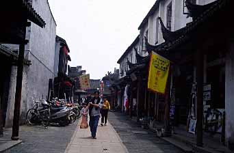 Zhouzhuang, China, Jacek Piwowarczyk, 2002