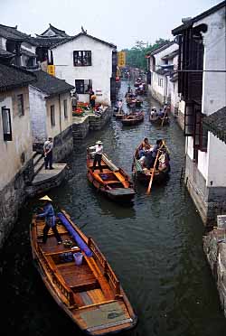 Zhouzhuang, China, Jacek Piwowarczyk, 2002