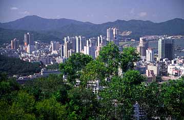 Zhuhai, China, Jacek Piwowarczyk, 2002