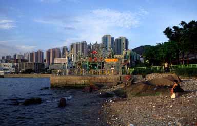 ei Yi Mun, NT, Hong Kong, China, Jacek Piwowarczyk, 2002 