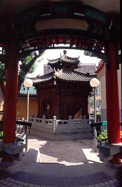 Wong Tai Sin Temple, Kowloon, Hong Kong, China, Jacek Piowarczyk, 2004