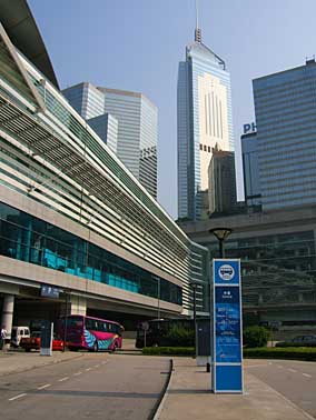 Wan Chai, Hong Kong, China, Jacek Piwowarczyk 2004