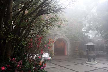Po Lin Monastery, Latau Island, Hong Kong, China, Jacek Piwowarczyk, 2009