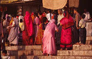 Varanasi, India, Jacek Piwowarczyk, 1995