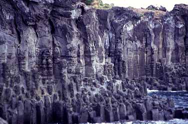 Chungmun, Cheju Island, South Korea, 1999