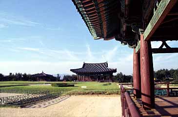 Kyongju, Anapchi Pond, South Korea, Jacek Piwowarczyk, 1999