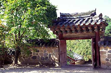 Kyongju, Pulguksa Temple, South Korea, Jacek Piwowarczyk, 1999