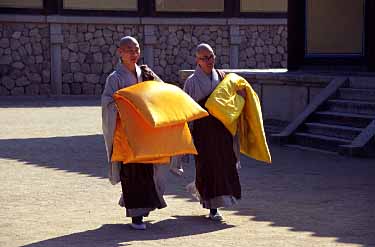 Kyongju, Pulguksa Temple, South Korea, Jacek Piwowarczyk, 1999