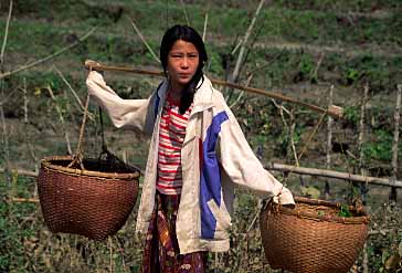 Laos, Jacek Piwowarczyk, 2000