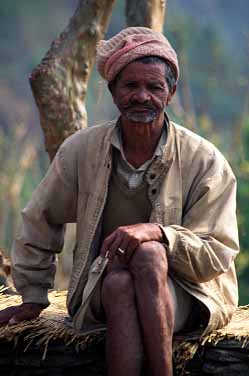 Barne, Nepal. Jacek Piwowarczyk, 2002