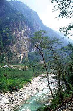 New Bridge, Nepal, Jacek Piwowarczyk, 2002