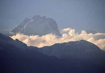 Tholo Syabru, Nepal. Jacek Piwoworczyk, 2001