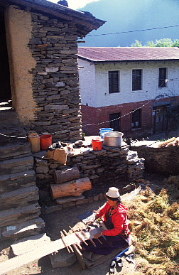 Dhunche, Nepal, Jacek Piwowarczyk, 2001