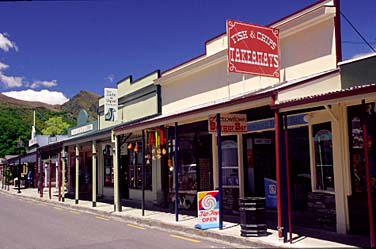 Arrowtown, New Zealand, Jacek Piwowarczyk, 2002