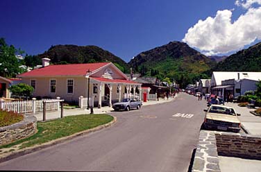 Arrowtown, New Zealand, Jacek Piwowarczyk, 2002