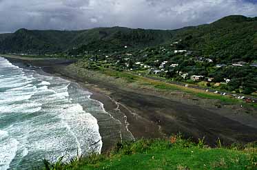 Piha, New Zealand, Jacek Piwowarczyk, 2002