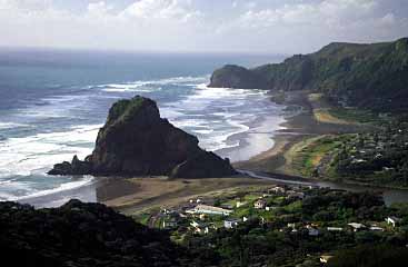 Piha, New Zealand, Jacek Piwowarczyk, 2002