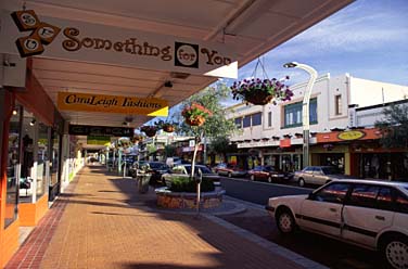 Hastings, New Zealand, Jacek Piwowarczyk, 2002