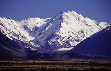 Mt. Cook Road, New Zealand, Jacek Piwowarczyk, 2002