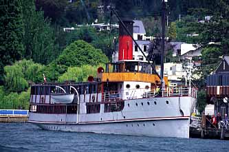 Queenstown, New Zealand, Jacek Piwowarczyk, 2002