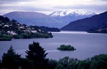 Queenstown, New Zealand, Jacek Piwowarczyk, 2002