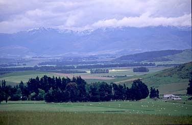 Queenstown to Fiordland, New Zealand, Jacek Piwowarczyk, 2002