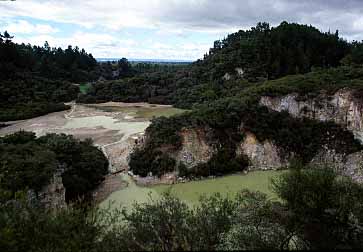 Wai O Tapu, New Zealand, Jacek Piwowarczyk, 2002