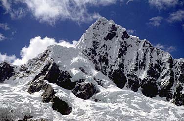 Alpamayo, Santa Cruz Valley, Cordillera B;anca, Peru, Jacek Piwowarczyk, 1998