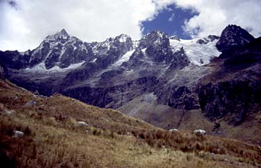 Huaripampa Valley, Cordillera B;anca, Peru, Jacek Piwowarczyk, 1998
