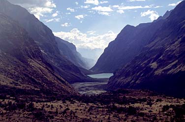 Santa Cruz Valley, Cordillera Blanca, Peru, Jacek Piwowarczyk, 1998