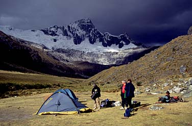 Santa Cruz Valley, Cordillera B;anca, Peru, Jacek Piwowarczyk, 1998