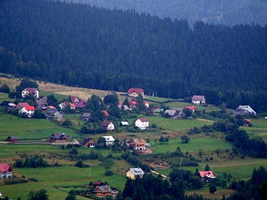 BESKID SLASKI MOUNTAINS (ISTEBNA)