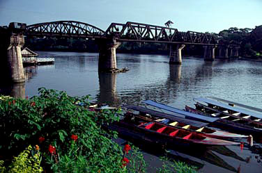 Kanchanaburi Province, Thailand, Jacek Piwowarczyk, 2001