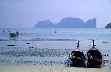 Phi Phi Islands, Thailand, Jacek Piwowarczyk, 2001