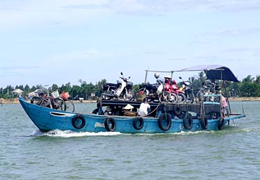 Bon River, Vietnam, Jacek Piwowarczyk, 2009