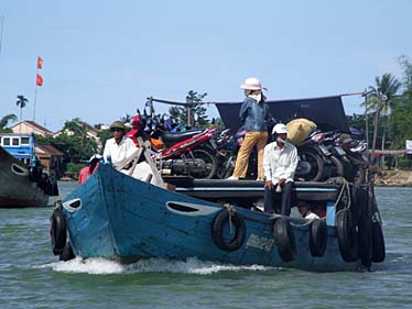 Bon River, Vietnam, Jacek Piwowarczyk, 2009